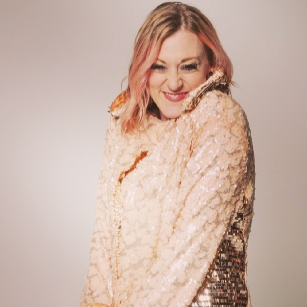 Meet your Posher, Caitlin